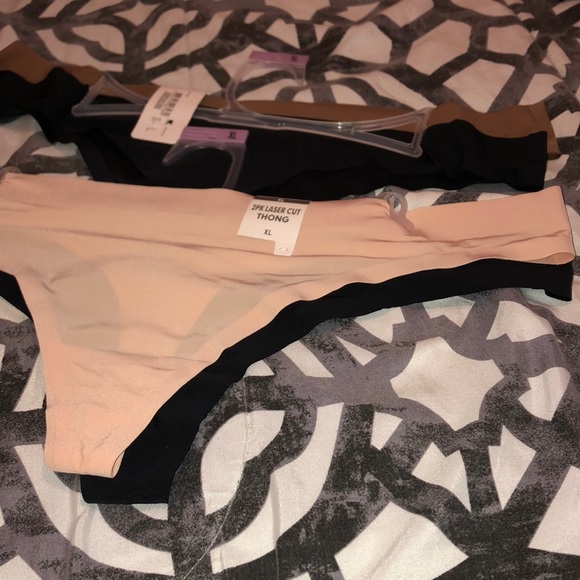 Brand New ❣️ 2 Pack Laser Cut Thongs ❣️ - Picture 2 of 7